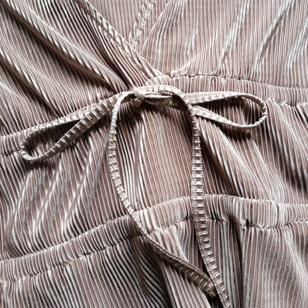ZARA Taupe Pleated Wrap V-neck Top Large - Picture 8 of 16
